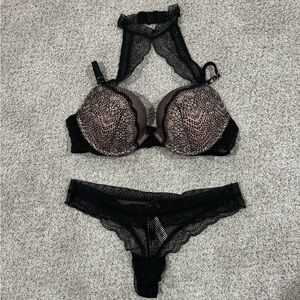 NWT Victoria Secret Lingerie Set